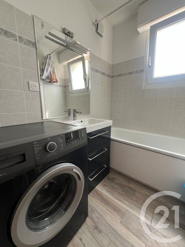 Appartement F3 &agrave; louer - 3 pi&egrave;ces - 67 m2 - Ostwald - 67 - ALSACE