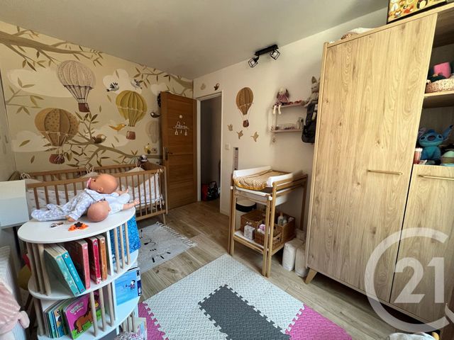 Appartement F3 &agrave; louer - 4 pi&egrave;ces - 81 m2 - Schiltigheim - 67 - ALSACE