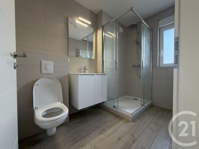 Appartement Duplex &agrave; louer - 4 pi&egrave;ces - 80,01 m2 - Ostwald - 67 - ALSACE