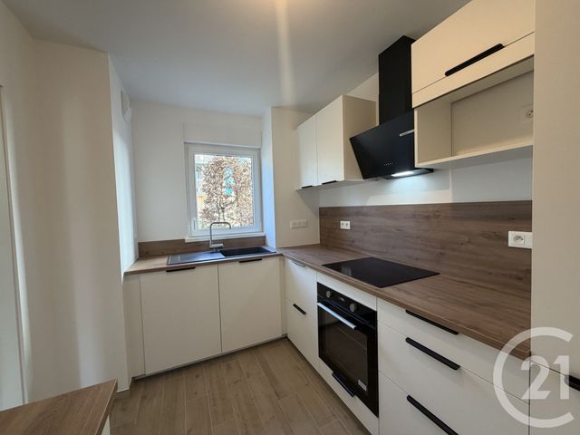 Appartement Duplex &agrave; louer - 4 pi&egrave;ces - 80,01 m2 - Ostwald - 67 - ALSACE