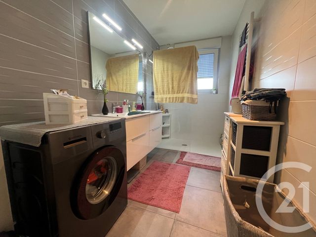 Appartement F3 &agrave; louer - 3 pi&egrave;ces - 65,09 m2 - Lingolsheim - 67 - ALSACE