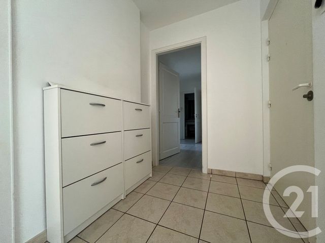 Appartement F3 &agrave; louer - 3 pi&egrave;ces - 69,33 m2 - Ostwald - 67 - ALSACE