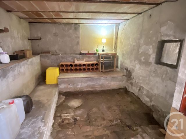 Maison à vendre - 6 pièces - 172 m2 - St Pierre Le Moutier - 58 - BOURGOGNE