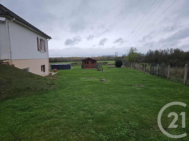 Maison à vendre - 7 pièces - 165 m2 - St Pierre Le Moutier - 58 - BOURGOGNE