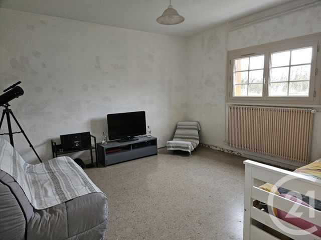 Maison à vendre - 7 pièces - 165 m2 - St Pierre Le Moutier - 58 - BOURGOGNE