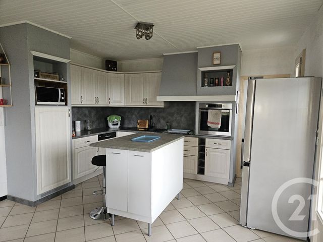 Maison à vendre - 7 pièces - 165 m2 - St Pierre Le Moutier - 58 - BOURGOGNE