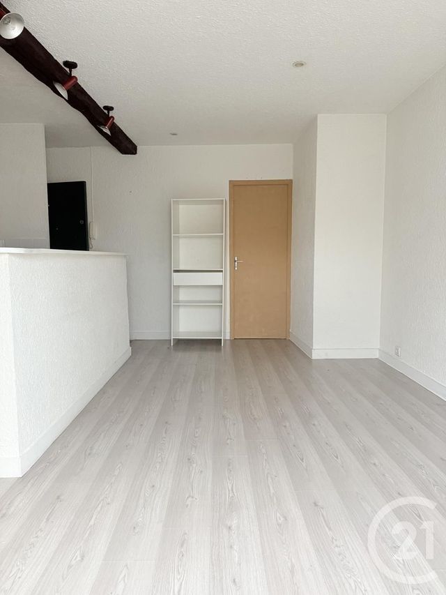 Appartement F1 à vendre - 2 pièces - 32,69 m2 - Decize - 58 - BOURGOGNE