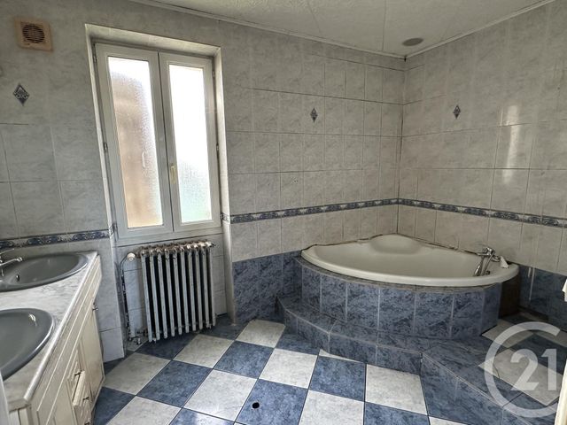 Maison &agrave; vendre - 4 pi&egrave;ces - 100,26 m2 - Cercy La Tour - 58 - BOURGOGNE