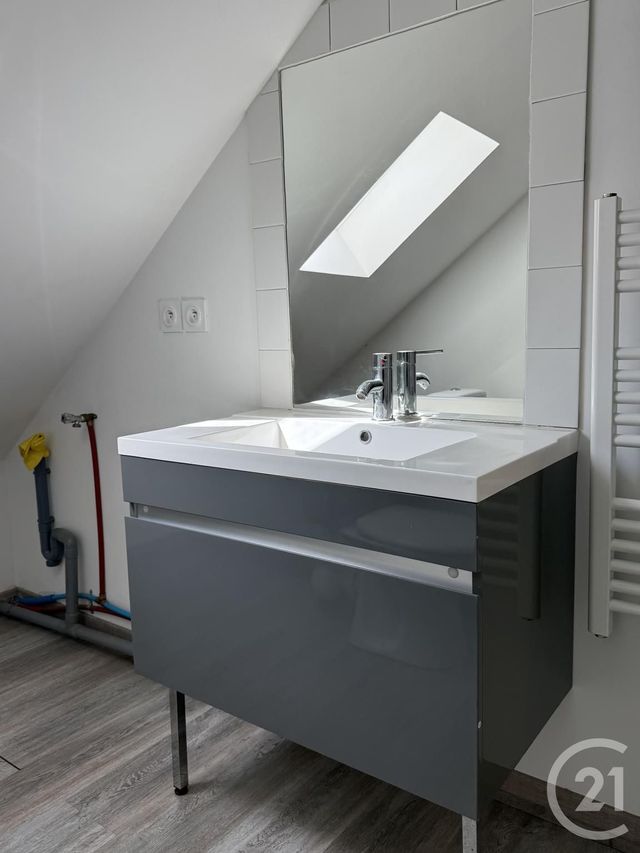 Appartement F2 &agrave; louer - 3 pi&egrave;ces - 54,54 m2 - La Machine - 58 - BOURGOGNE