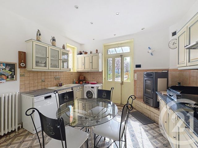 Maison &agrave; vendre - 8 pi&egrave;ces - 235,78 m2 - Moret Loing Et Orvanne - 77 - ILE-DE-FRANCE