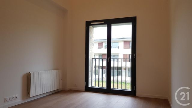 Appartement F2 &agrave; louer - 2 pi&egrave;ces - 43,10 m2 - Fontainebleau - 77 - ILE-DE-FRANCE