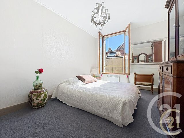 Appartement F5 &agrave; vendre - 5 pi&egrave;ces - 86,70 m2 - Moret Sur Loing - 77 - ILE-DE-FRANCE