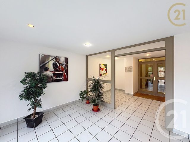 Appartement Studio &agrave; vendre - 1 pi&egrave;ce - 30,41 m2 - Moret Loing Et Orvanne - 77 - ILE-DE-FRANCE