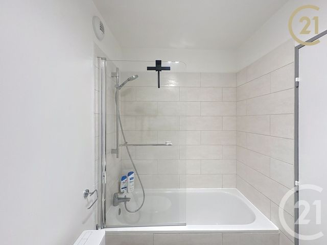 Appartement Studio &agrave; vendre - 1 pi&egrave;ce - 30,41 m2 - Moret Loing Et Orvanne - 77 - ILE-DE-FRANCE