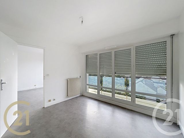 Appartement F3 à louer - 3 pièces - 65 m2 - Veneux Les Sablons - 77 - ILE-DE-FRANCE