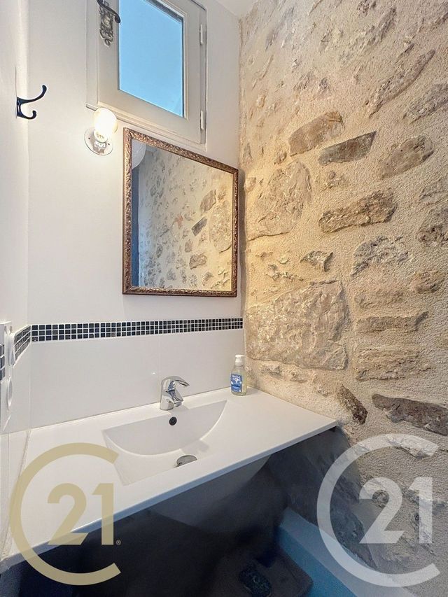 Maison &agrave; louer - 3 pi&egrave;ces - 61,17 m2 - Moret Sur Loing - 77 - ILE-DE-FRANCE