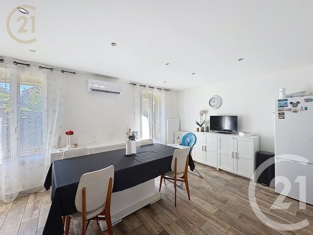 Maison &agrave; vendre - 4 pi&egrave;ces - 61,85 m2 - Champagne Sur Seine - 77 - ILE-DE-FRANCE