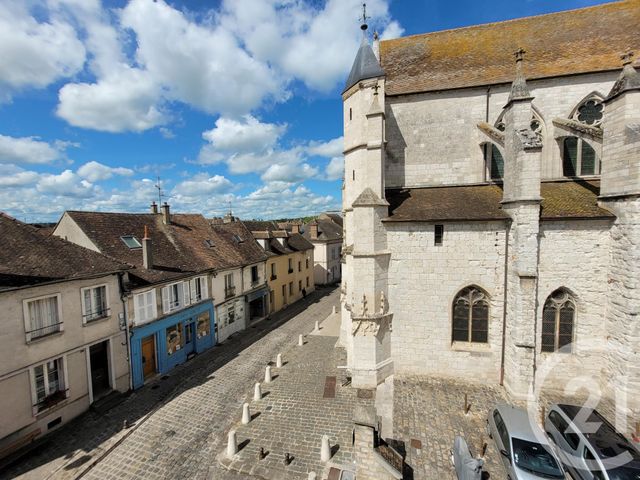 Appartement F3 à louer - 3 pièces - 68,12 m2 - Moret Sur Loing - 77 - ILE-DE-FRANCE