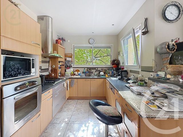 Maison à vendre - 9 pièces - 143,99 m2 - Moret Loing Et Orvanne - 77 - ILE-DE-FRANCE