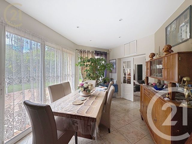 Maison à vendre - 9 pièces - 143,99 m2 - Moret Loing Et Orvanne - 77 - ILE-DE-FRANCE