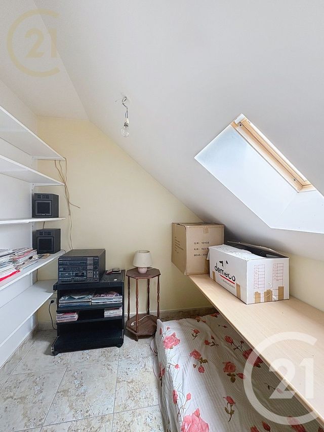 Maison à vendre - 9 pièces - 143,99 m2 - Moret Loing Et Orvanne - 77 - ILE-DE-FRANCE