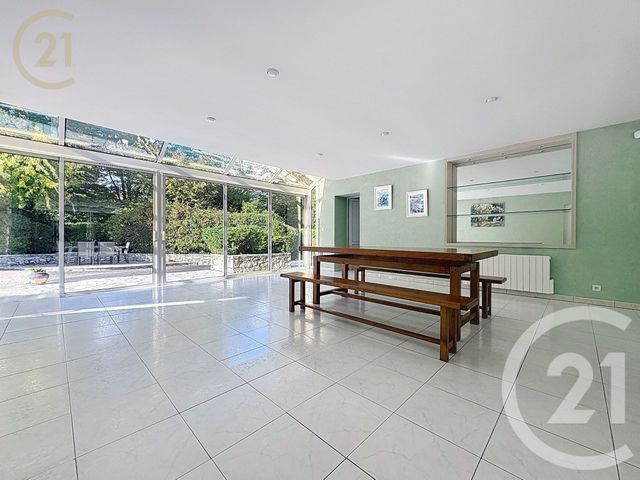 Maison &agrave; vendre - 6 pi&egrave;ces - 211,25 m2 - Moret Loing Et Orvanne - 77 - ILE-DE-FRANCE