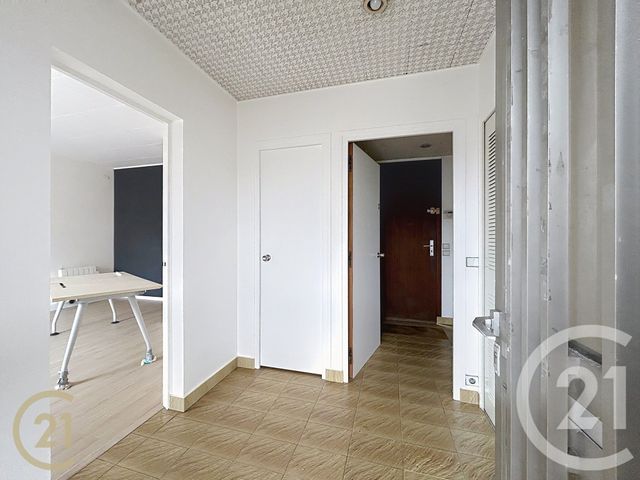 Appartement Local &agrave; louer - 2 pi&egrave;ces - 55 m2 - Champagne Sur Seine - 77 - ILE-DE-FRANCE