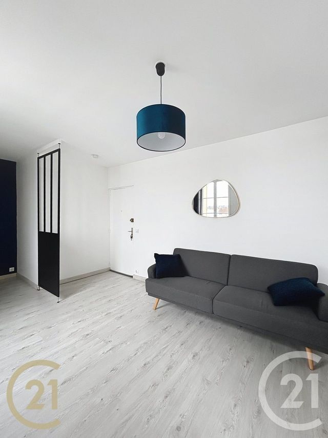 Appartement Studio &agrave; louer - 1 pi&egrave;ce - 28 m2 - Montigny Sur Loing - 77 - ILE-DE-FRANCE