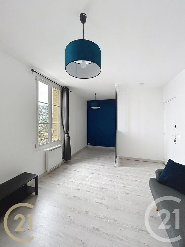 Appartement Studio &agrave; louer - 1 pi&egrave;ce - 28 m2 - Montigny Sur Loing - 77 - ILE-DE-FRANCE