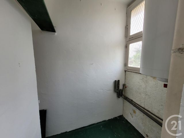 Appartement F5 &agrave; louer - 5 pi&egrave;ces - 73,89 m2 - Avon - 77 - ILE-DE-FRANCE