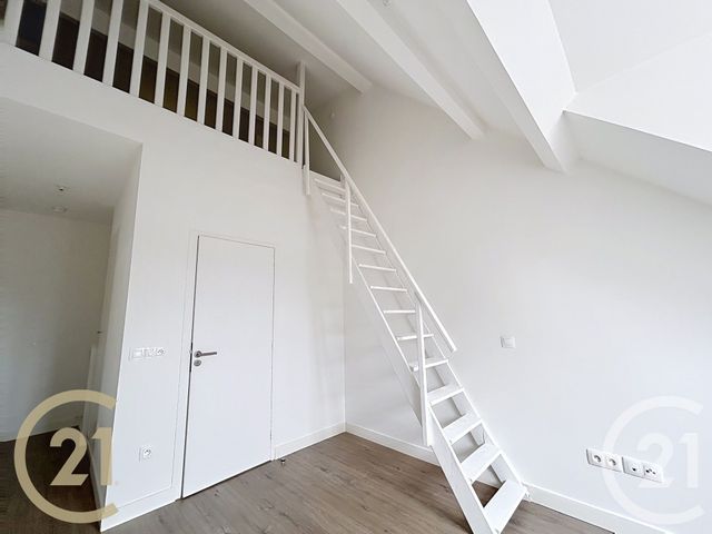 Appartement F2 &agrave; louer - 2 pi&egrave;ces - 31,71 m2 - Moret Sur Loing - 77 - ILE-DE-FRANCE