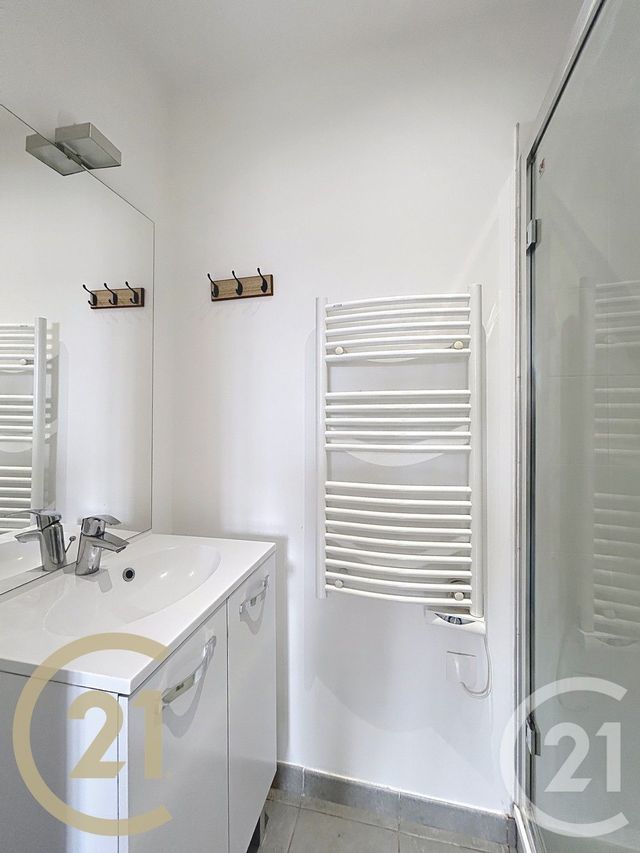 Appartement F2 &agrave; louer - 2 pi&egrave;ces - 31,71 m2 - Moret Sur Loing - 77 - ILE-DE-FRANCE