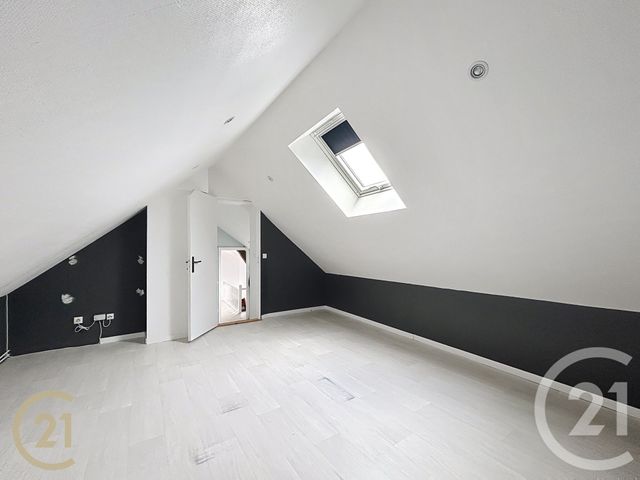 Maison &agrave; louer - 6 pi&egrave;ces - 117 m2 - Moret Sur Loing - 77 - ILE-DE-FRANCE