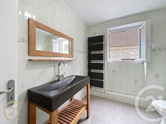 Maison &agrave; louer - 6 pi&egrave;ces - 117 m2 - Moret Sur Loing - 77 - ILE-DE-FRANCE