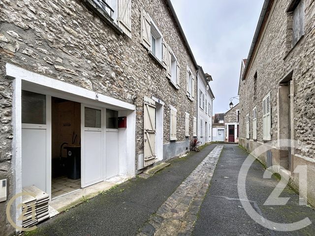 Maison &agrave; louer - 6 pi&egrave;ces - 117 m2 - Moret Sur Loing - 77 - ILE-DE-FRANCE