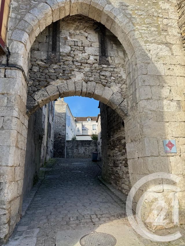 Appartement Studio &agrave; vendre - 1 pi&egrave;ce - 32,11 m2 - Moret Sur Loing - 77 - ILE-DE-FRANCE