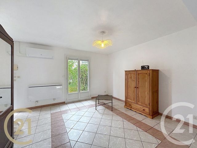 Maison &agrave; louer - 2 pi&egrave;ces - 59,30 m2 - Hericy - 77 - ILE-DE-FRANCE