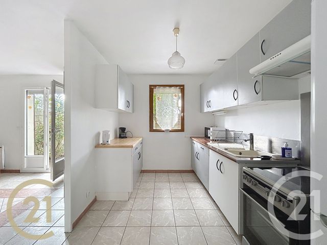 Maison &agrave; louer - 2 pi&egrave;ces - 59,30 m2 - Hericy - 77 - ILE-DE-FRANCE