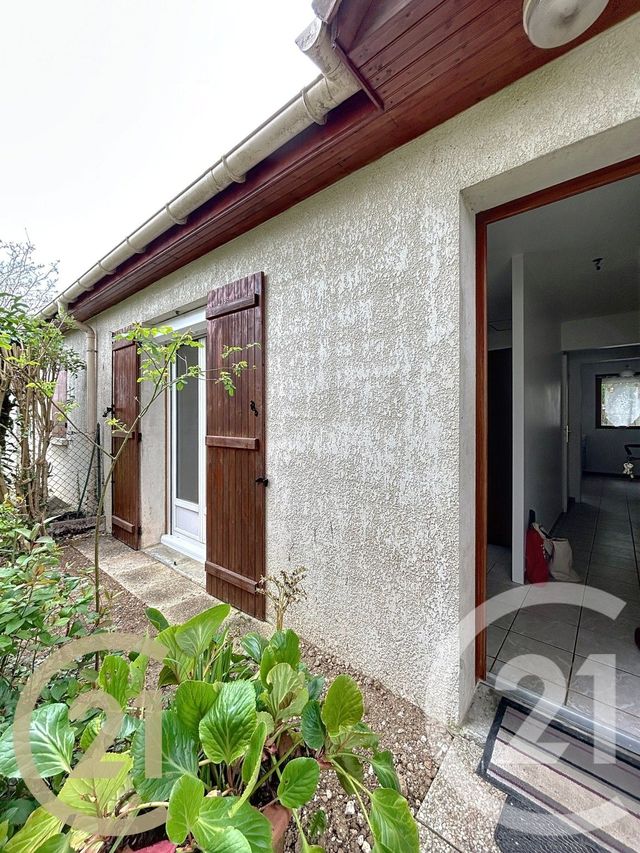 Maison &agrave; louer - 2 pi&egrave;ces - 59,30 m2 - Hericy - 77 - ILE-DE-FRANCE