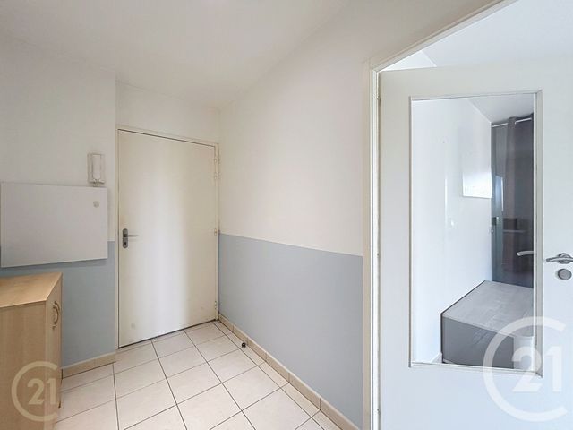 Appartement &agrave; louer - 2 pi&egrave;ces - 48,57 m2 - Ecuelles - 77 - ILE-DE-FRANCE