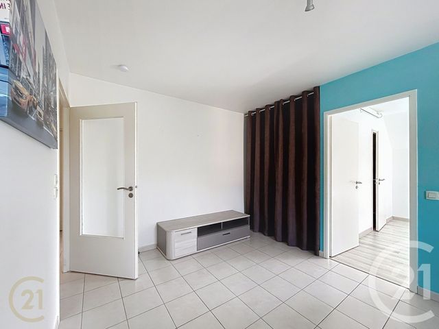 Appartement &agrave; louer - 2 pi&egrave;ces - 48,57 m2 - Ecuelles - 77 - ILE-DE-FRANCE