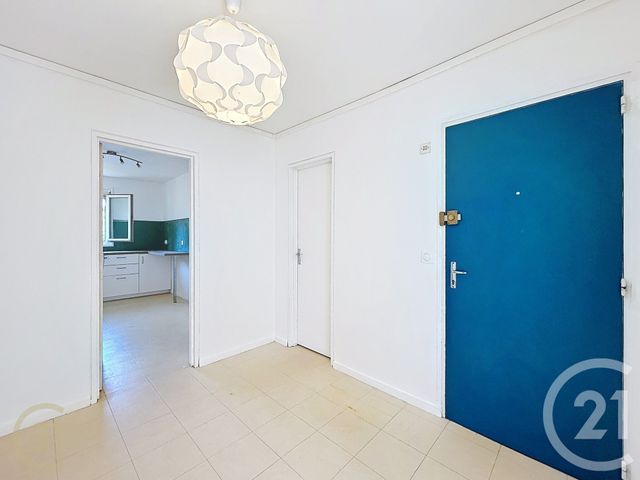 Appartement F4 &agrave; louer - 4 pi&egrave;ces - 100,09 m2 - St Mammes - 77 - ILE-DE-FRANCE