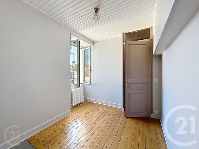 Maison &agrave; louer - 3 pi&egrave;ces - 58,47 m2 - Vernou La Celle Sur Seine - 77 - ILE-DE-FRANCE