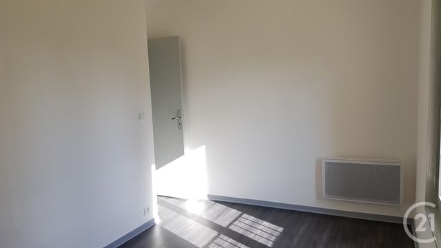 Appartement F3 &agrave; louer - 3 pi&egrave;ces - 81,02 m2 - St Mammes - 77 - ILE-DE-FRANCE