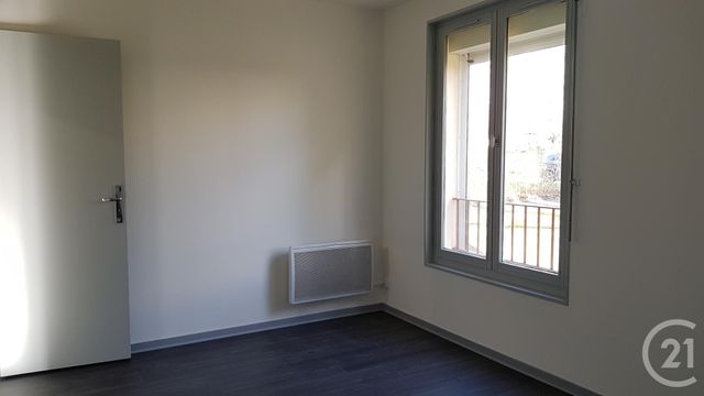 Appartement F3 &agrave; louer - 3 pi&egrave;ces - 81,02 m2 - St Mammes - 77 - ILE-DE-FRANCE