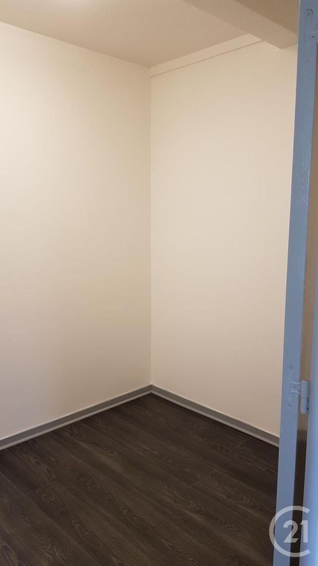 Appartement F3 &agrave; louer - 3 pi&egrave;ces - 81,02 m2 - St Mammes - 77 - ILE-DE-FRANCE