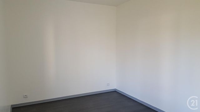 Appartement F3 &agrave; louer - 3 pi&egrave;ces - 81,02 m2 - St Mammes - 77 - ILE-DE-FRANCE