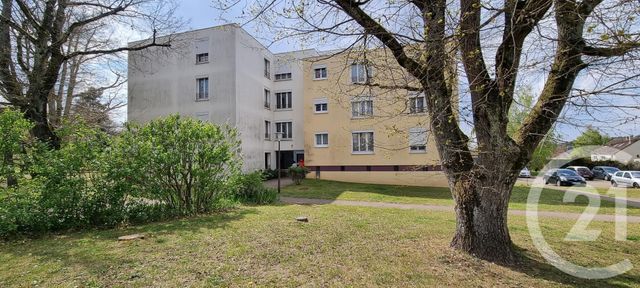 Appartement F3 &agrave; louer - 3 pi&egrave;ces - 81,02 m2 - St Mammes - 77 - ILE-DE-FRANCE