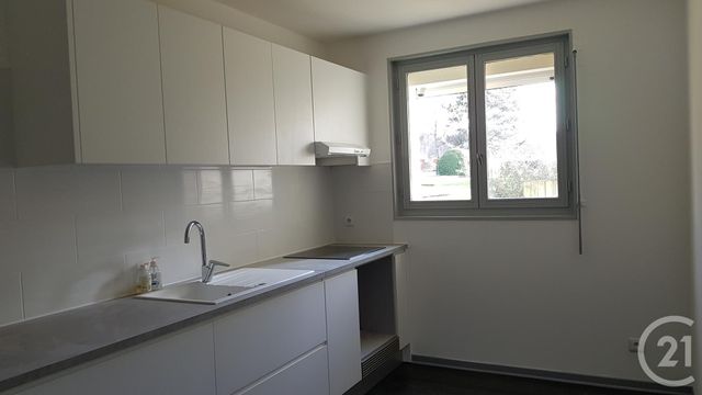 Appartement F3 &agrave; louer - 3 pi&egrave;ces - 81,02 m2 - St Mammes - 77 - ILE-DE-FRANCE