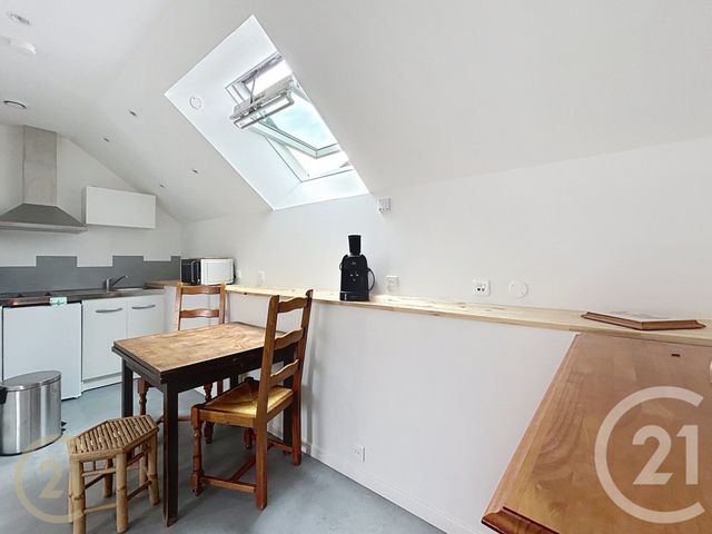 Appartement T2 &agrave; louer - 2 pi&egrave;ces - 26,03 m2 - St Mammes - 77 - ILE-DE-FRANCE
